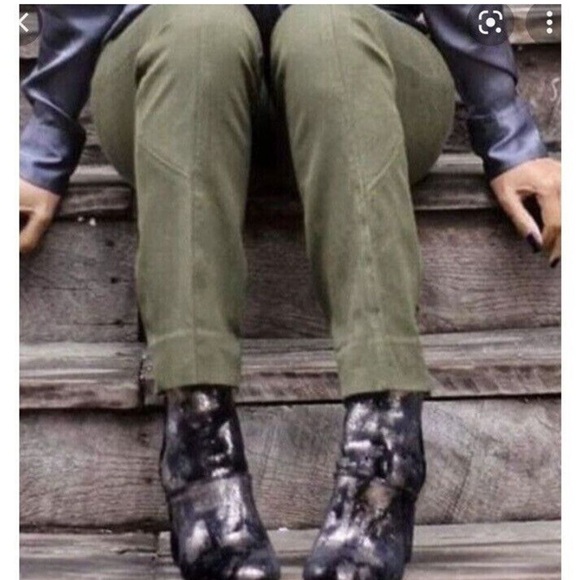 Charles David | Celeste Velvet Block Heel Booties in Black/Pewter - Picture 10 of 10